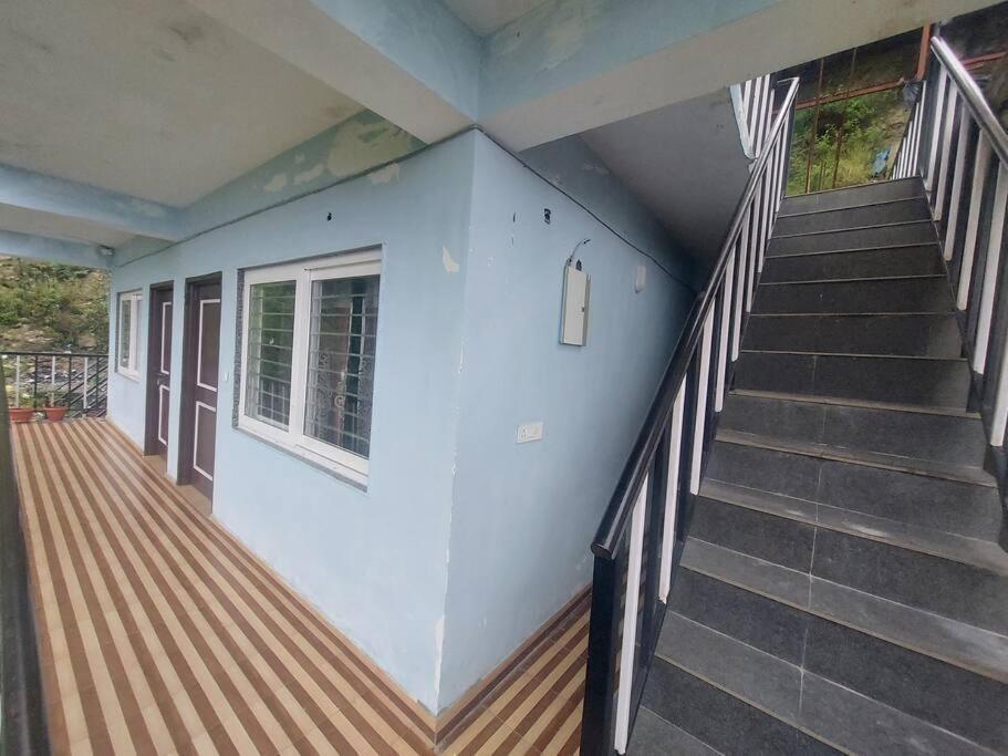 100 Stairs Holiday Home Mussoorie Zewnętrze zdjęcie